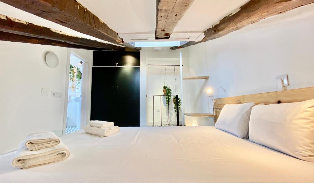 Charming Gran Via Attic Leilighet Madrid Eksteriør bilde