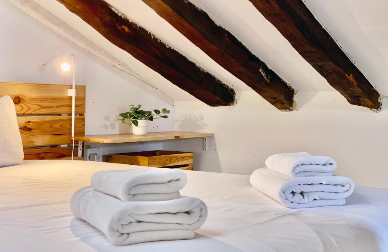 Charming Gran Via Attic Leilighet Madrid Eksteriør bilde