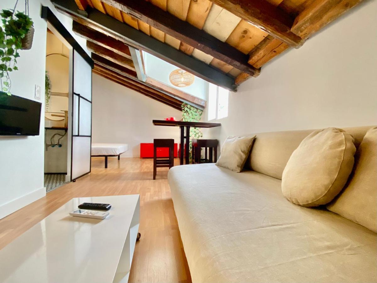 Charming Gran Via Attic Leilighet Madrid Eksteriør bilde