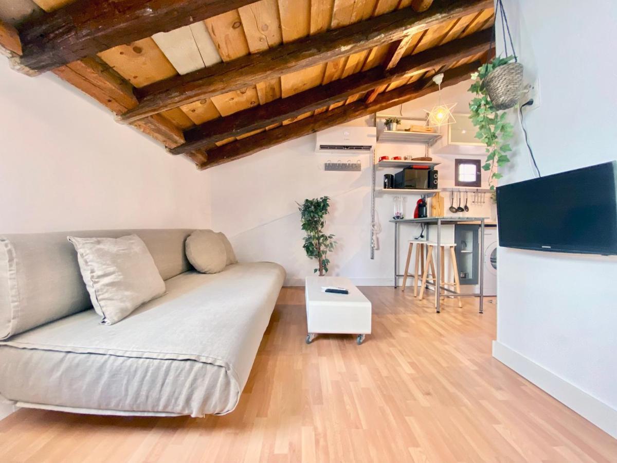 Charming Gran Via Attic Leilighet Madrid Eksteriør bilde